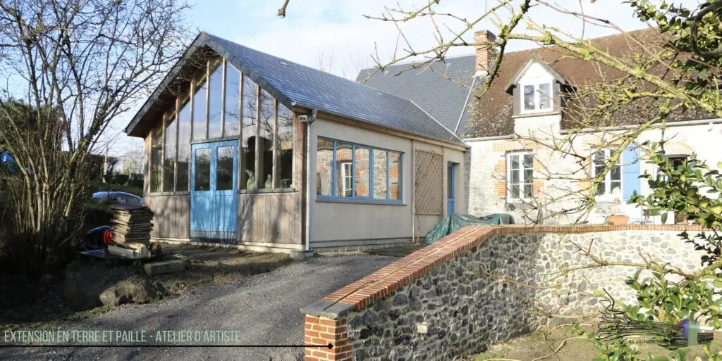 maison-paille-1024x513